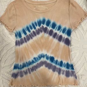 Cute tie-dye casual shirt